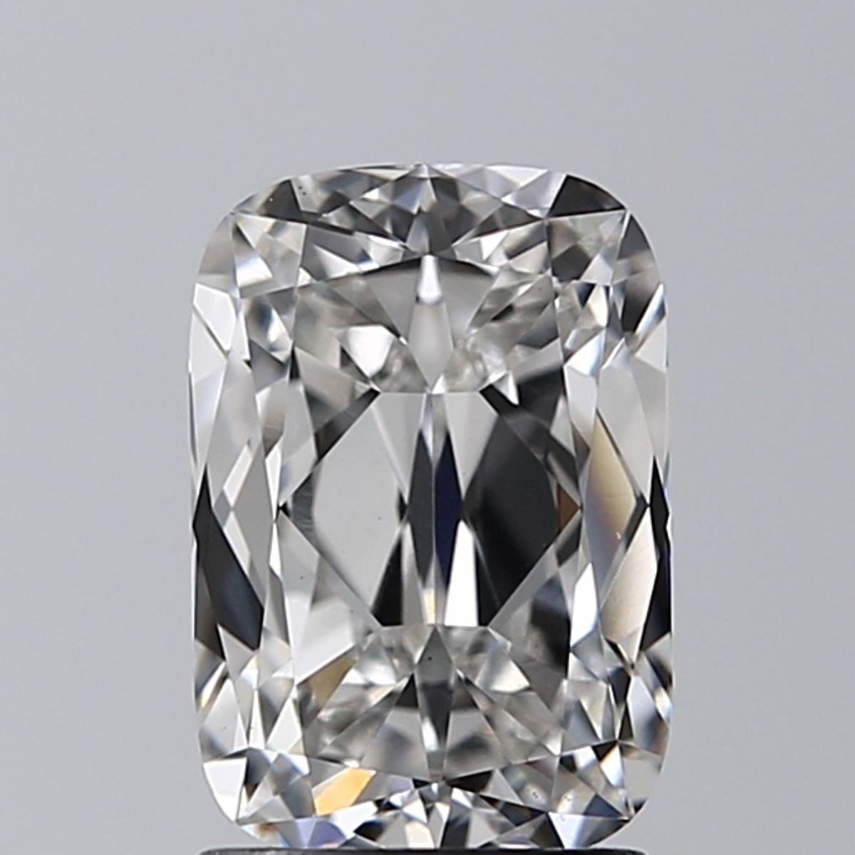 1.71 ct. princess Lab Grown Diamond front image
