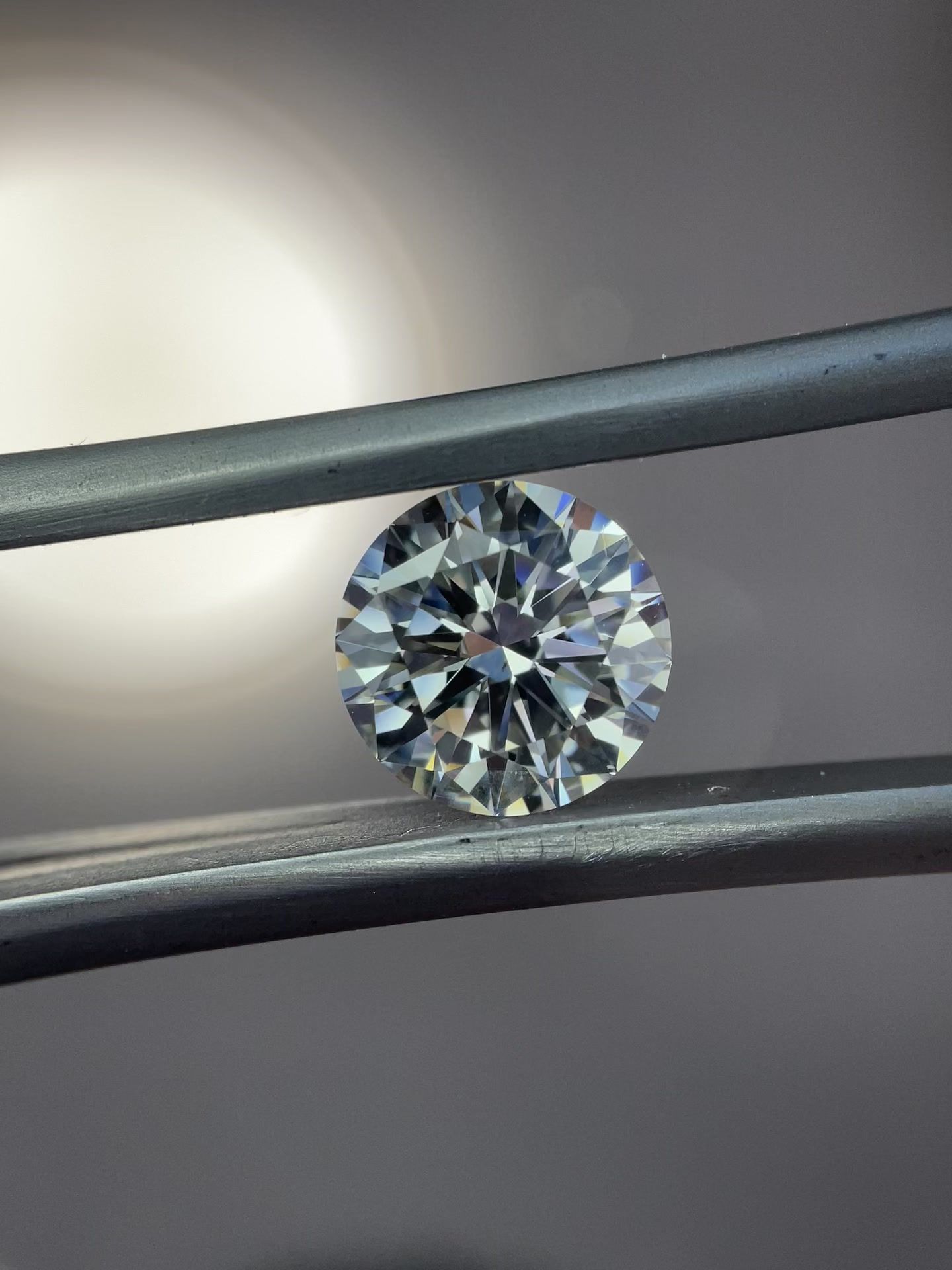 1.50 ct Round diamond