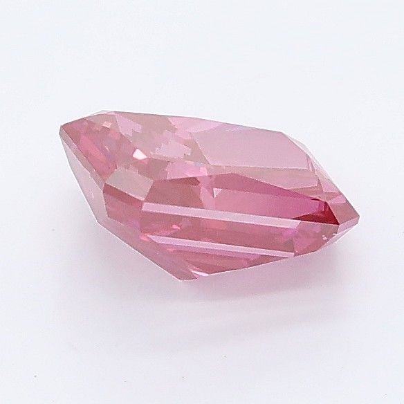 1.07 CT Fancy Vivid Pink RADIANT