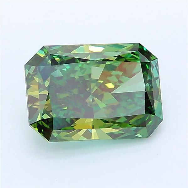 1.59 ct Radiant diamond