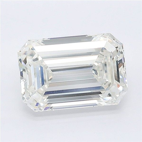 2.51 ct Emerald diamond