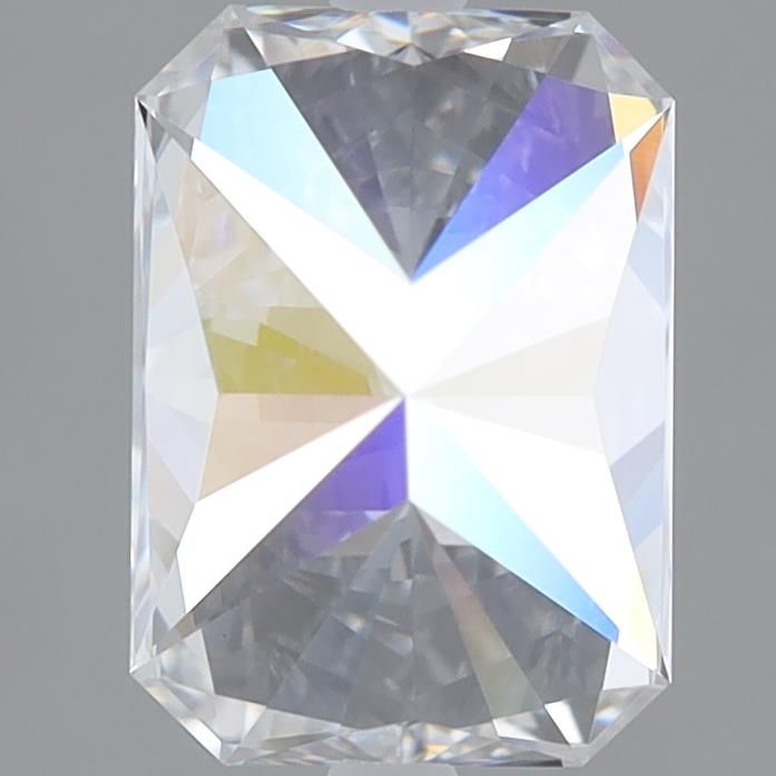1.07 ct. radiant Lab Grown Diamond front image