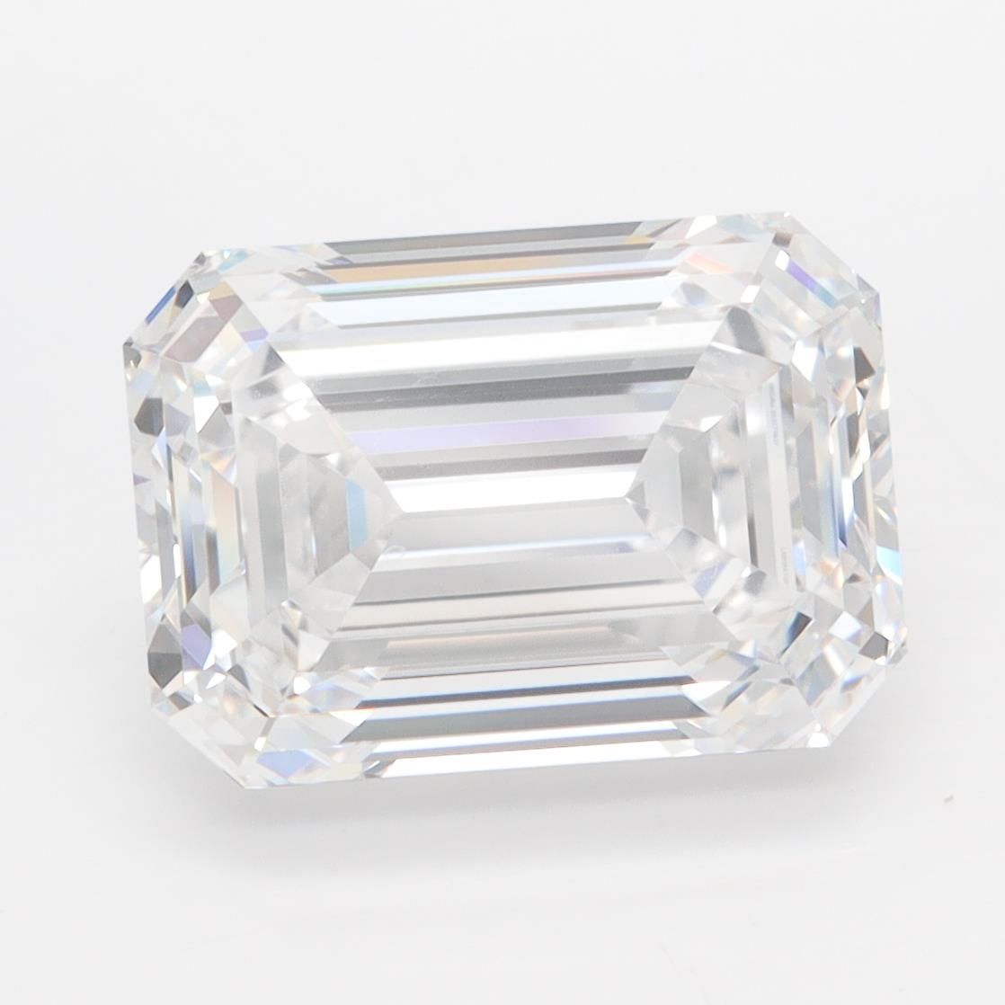 Diamant Émeraude 5.26 ct - Couleur D - Pureté VVS1