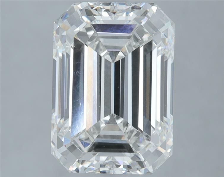 3.90 ct Emerald diamond