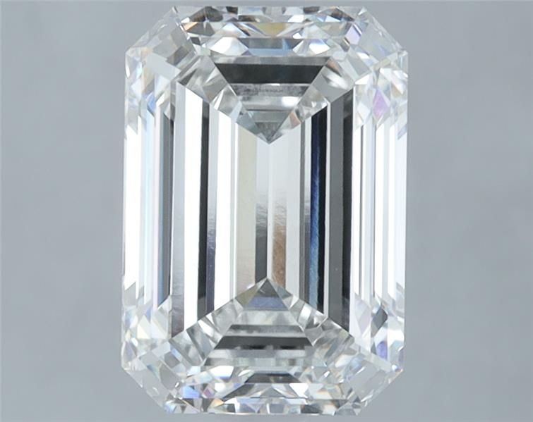 3.01 ct Emerald diamond