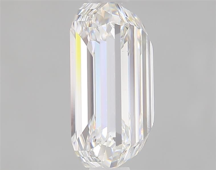 1.74 ct. emerald Lab Grown Diamond front image