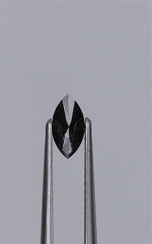 Diament 0.4 ct Fancy Black/VVS2