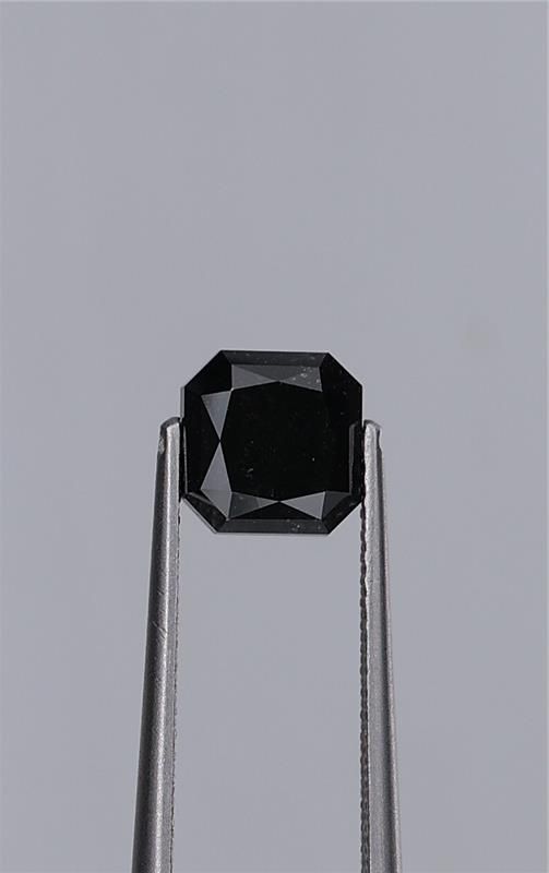 Diament 2.47 ct Fancy Black/VVS2