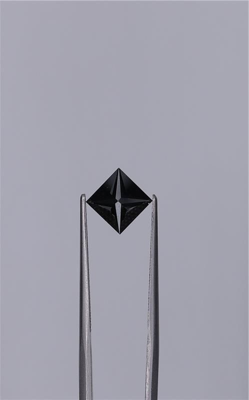 1.76ct Princess diamond