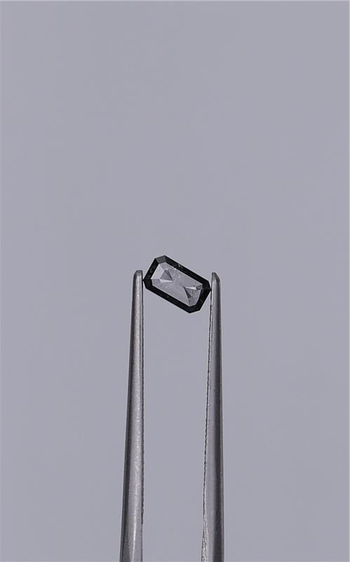 0.25ct Emerald diamond