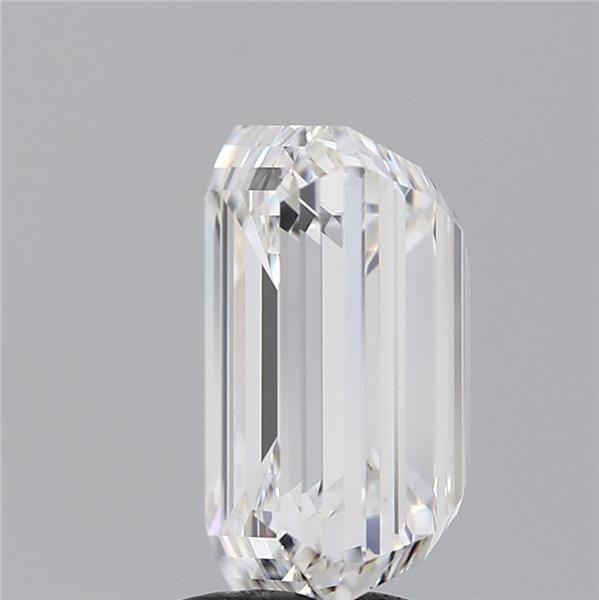 5.18 ct. emerald Lab Grown Diamond front image