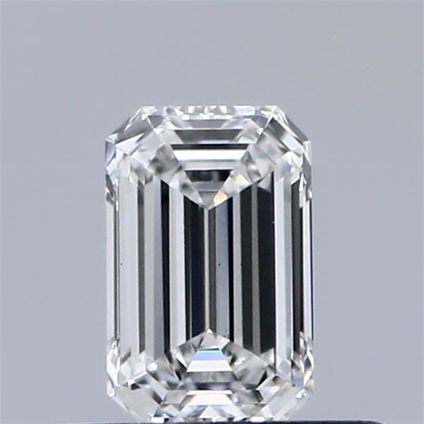 0.45 ct lab-grown Emerald Diamond