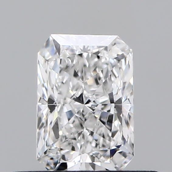 0.47 ct lab-grown Radiant Diamond