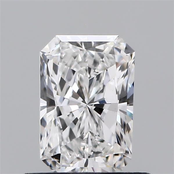 0.7 ct lab-grown Radiant Diamond
