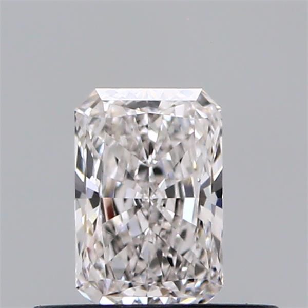 0.38 ct lab-grown Radiant Diamond