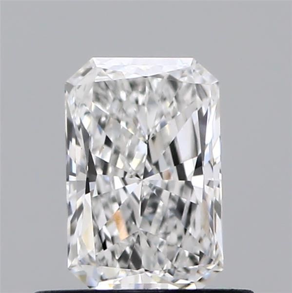 0.61 ct lab-grown Radiant Diamond