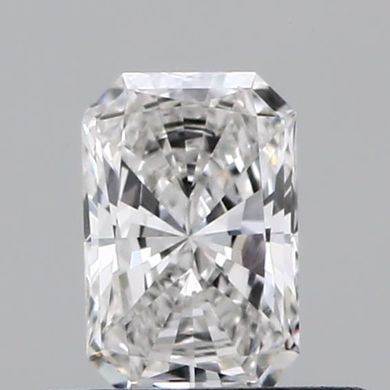 0.38 ct lab-grown Radiant Diamond