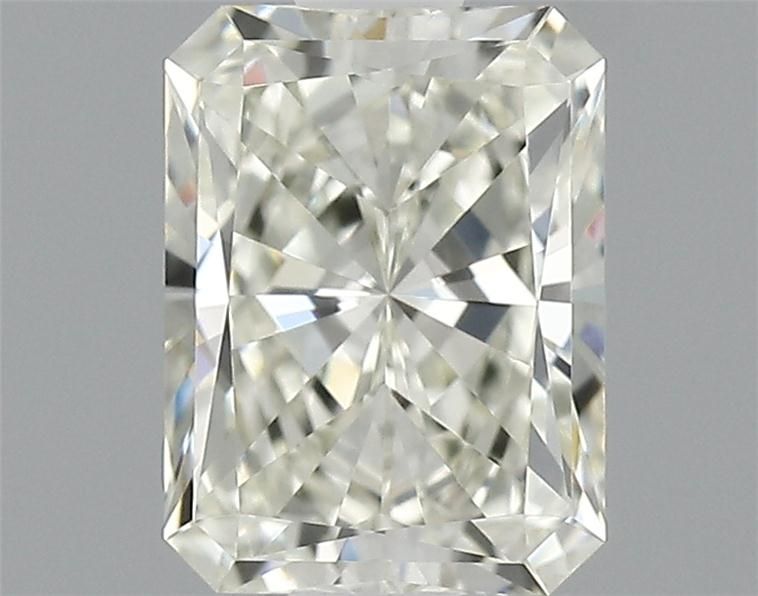 0.77 ct Radiant diamond