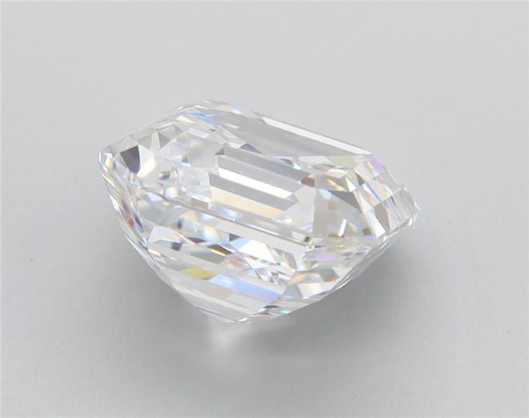 3.01 ct lab-grown Square emerald Diamond