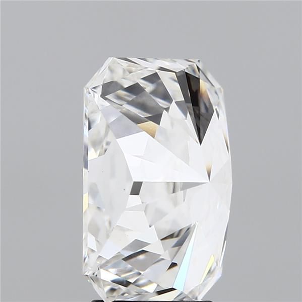 5.11 ct. radiant Lab Grown Diamond front image