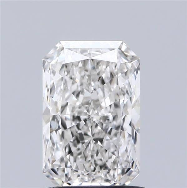1.18 ct lab-grown Radiant Diamond