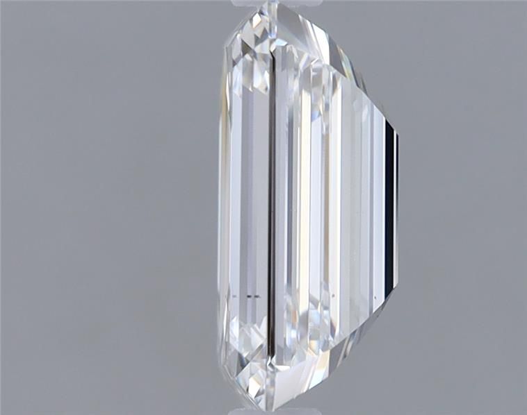 1.50 ct. emerald Lab Grown Diamond front image