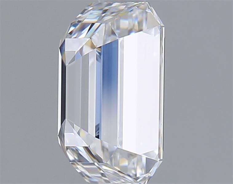 1.62 ct. emerald Lab Grown Diamond front image