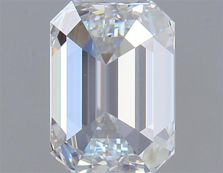 0.99 ct. emerald Lab Grown Diamond front image