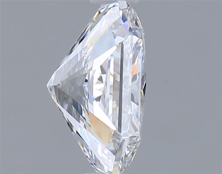 1.04 ct. radiant Lab Grown Diamond front image
