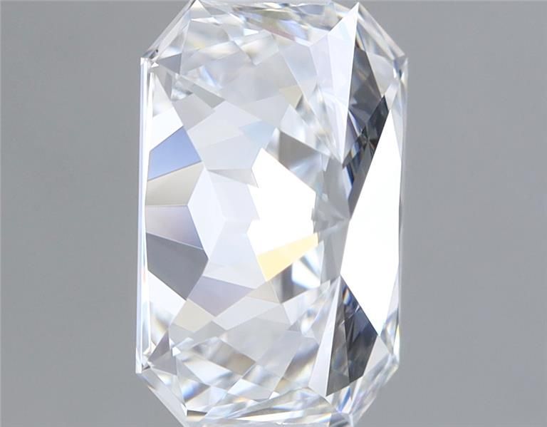 1.08 ct. radiant Lab Grown Diamond front image