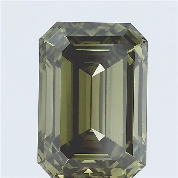 2.10 ct Emerald diamond