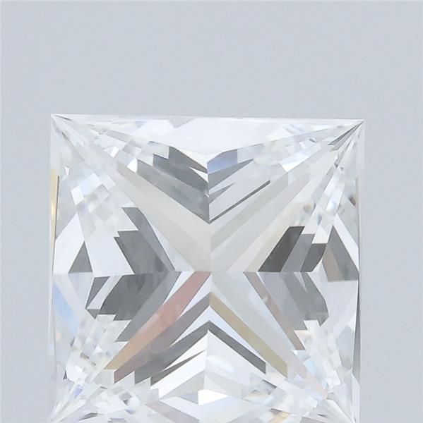 1.01 ct lab-grown Princess Diamond