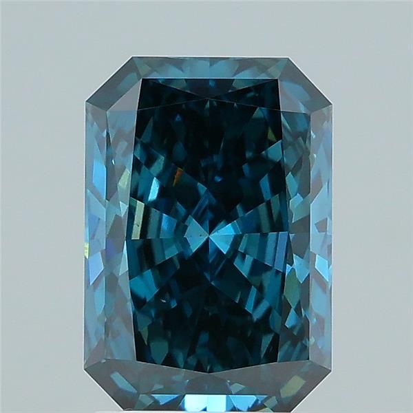 1.82 ct Radiant diamond