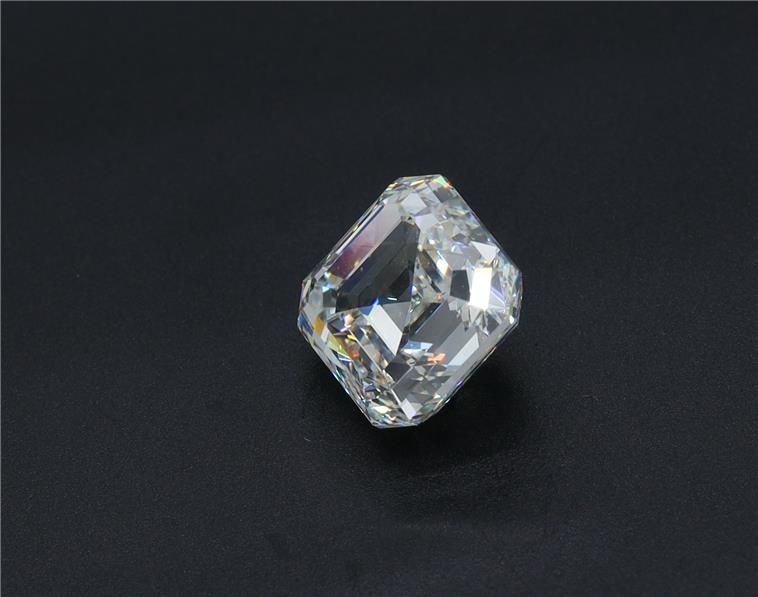 2.00ct Asscher diamond