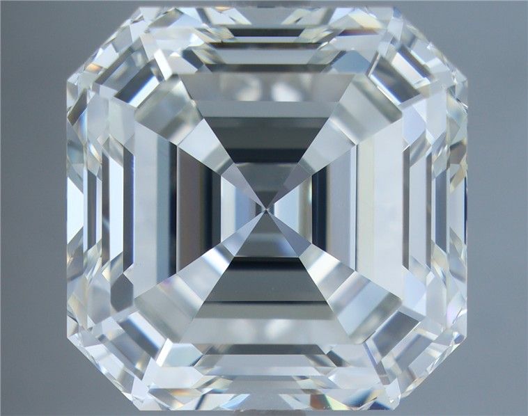 Diamant Asscher 7.02 ct - Couleur J - Pureté VVS2