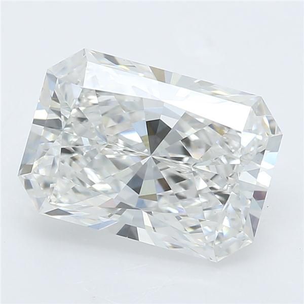 1.69 ct Radiant diamond