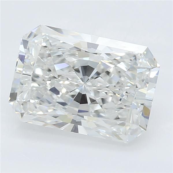 1.69 ct Radiant diamond