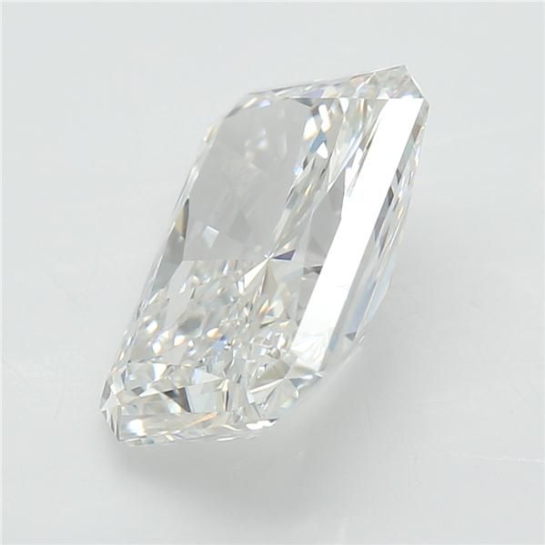 1.73 ct Radiant diamond
