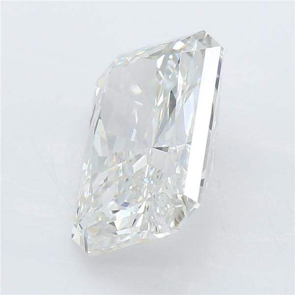1.66 ct Radiant diamond