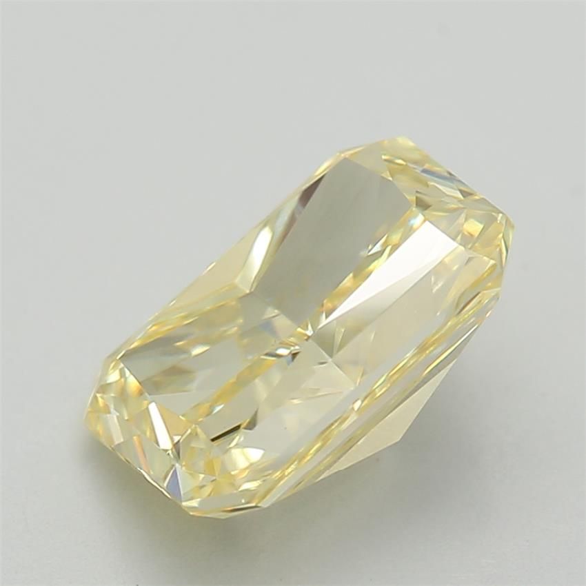 1.32 CT Fancy Vivid Yellow RADIANT