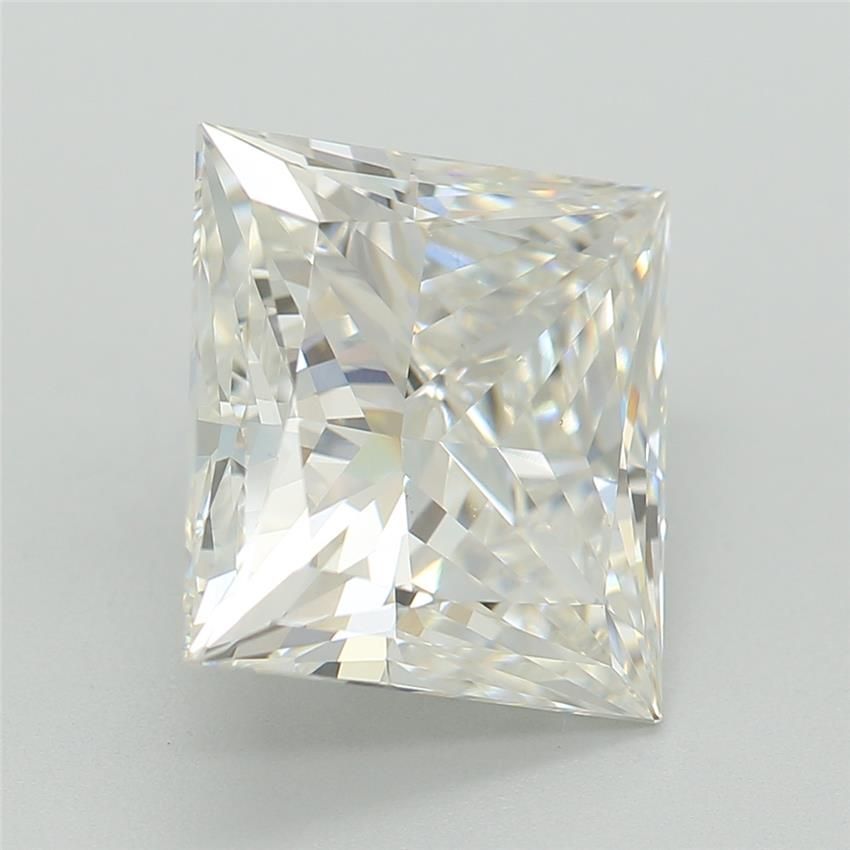 2.77 ct Princess diamond