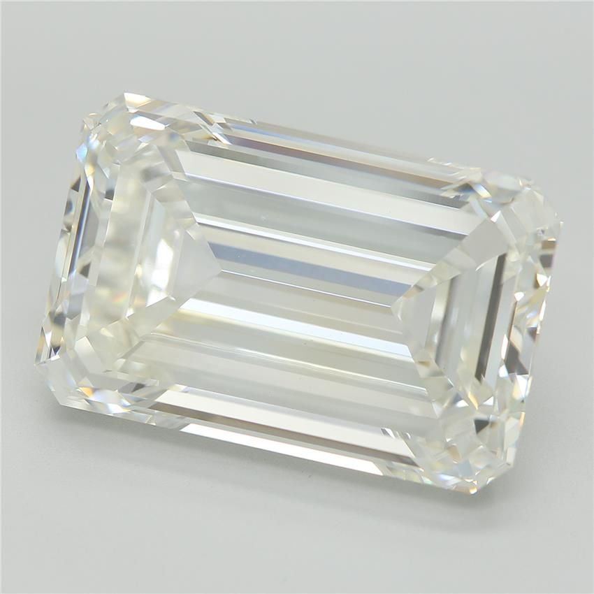 13.48 ct. emerald Lab Grown Diamond front image