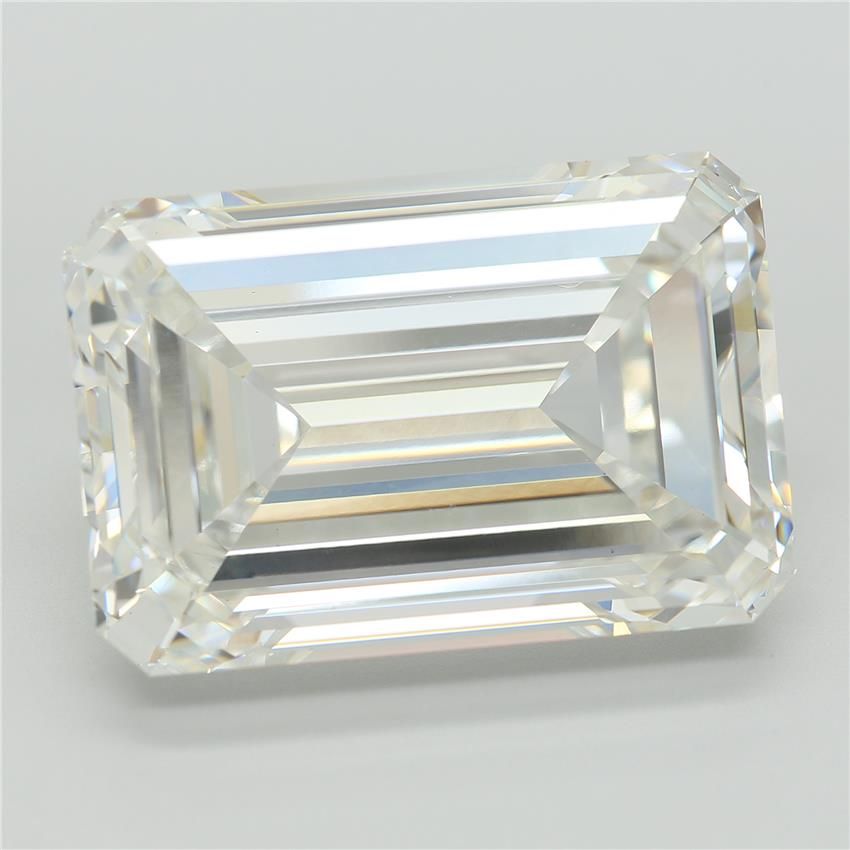 18.77 ct. emerald Lab Grown Diamond front image