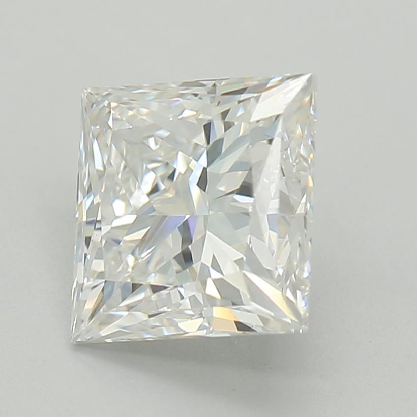 1.05 ct lab-grown Princess Diamond