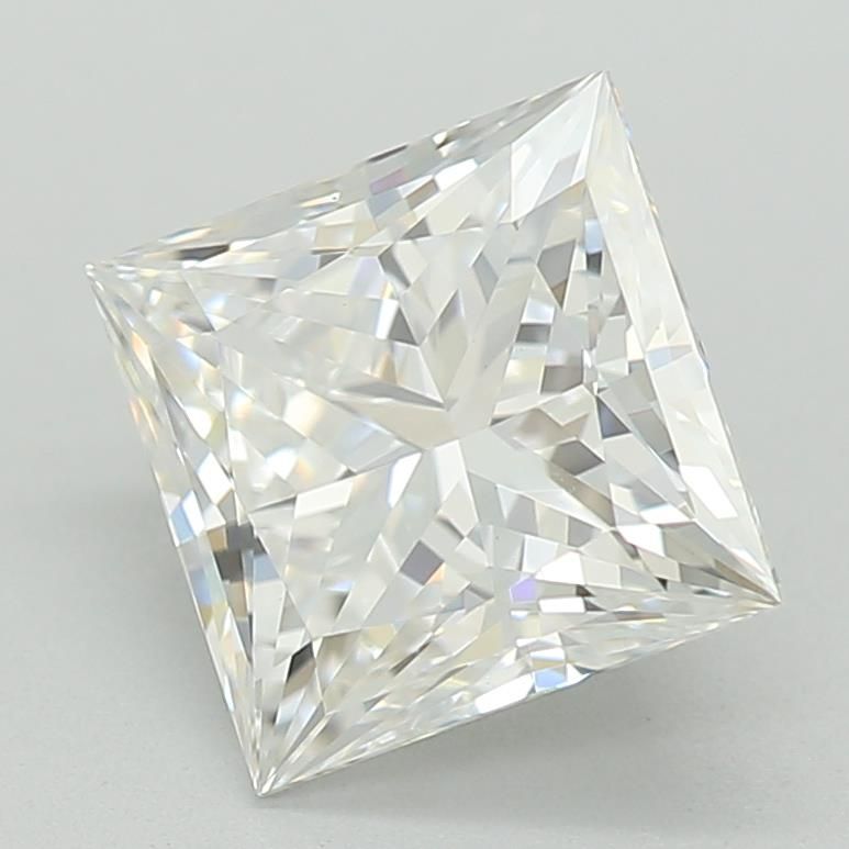 1.05 ct lab-grown Princess Diamond