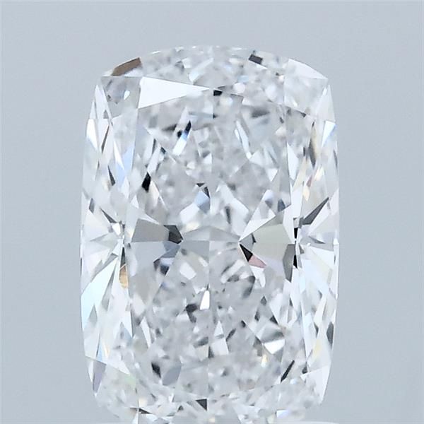 1.5 ct lab-grown Cushion modified Diamond