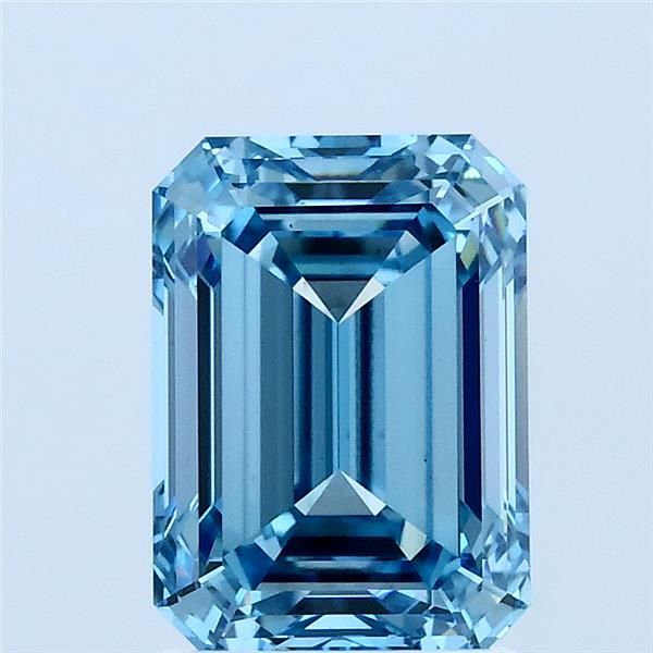 2.10 ct Emerald diamond