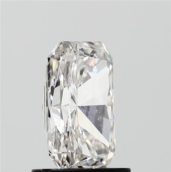 1.25 ct lab-grown Radiant Diamond