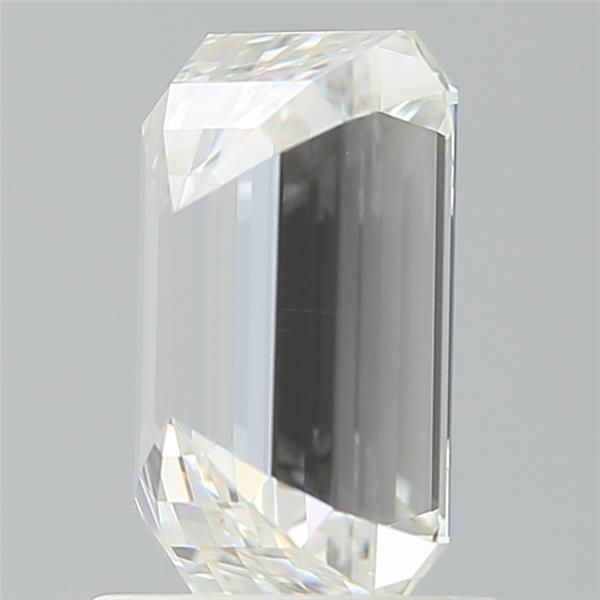 1.72 ct Emerald diamond