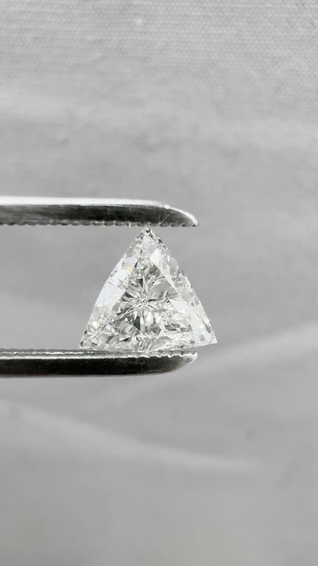 0.5 ct Triangular Diamond